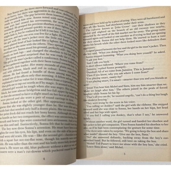 No Black Sparrows Namba Roy SC 1989 Edited by Jacqueline Roy Heinemann - Picture 7 of 10